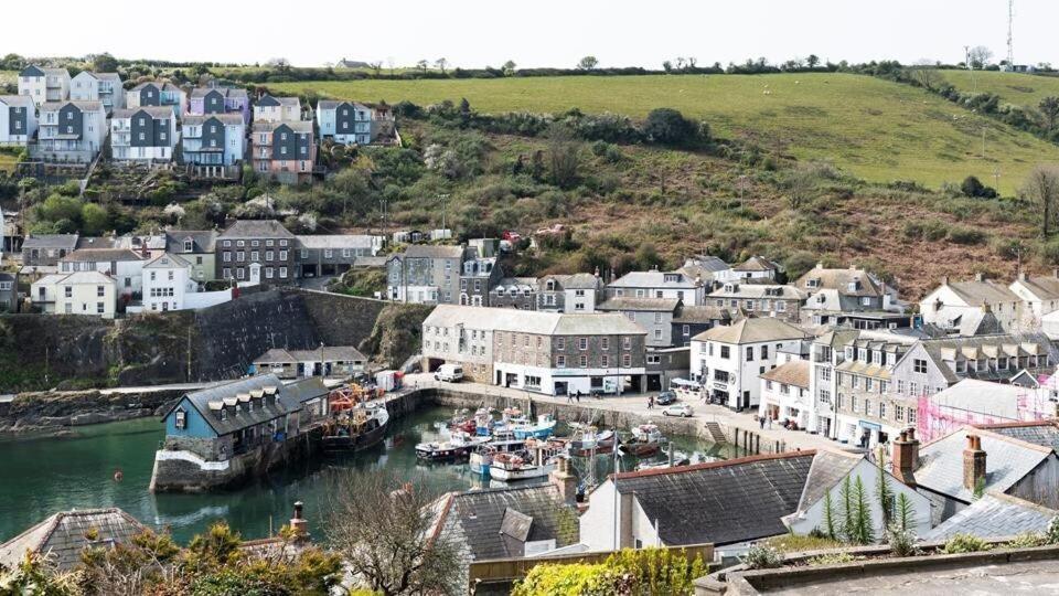 Hipnautic, Mevagissey, Sleeps 6 Mevagissey